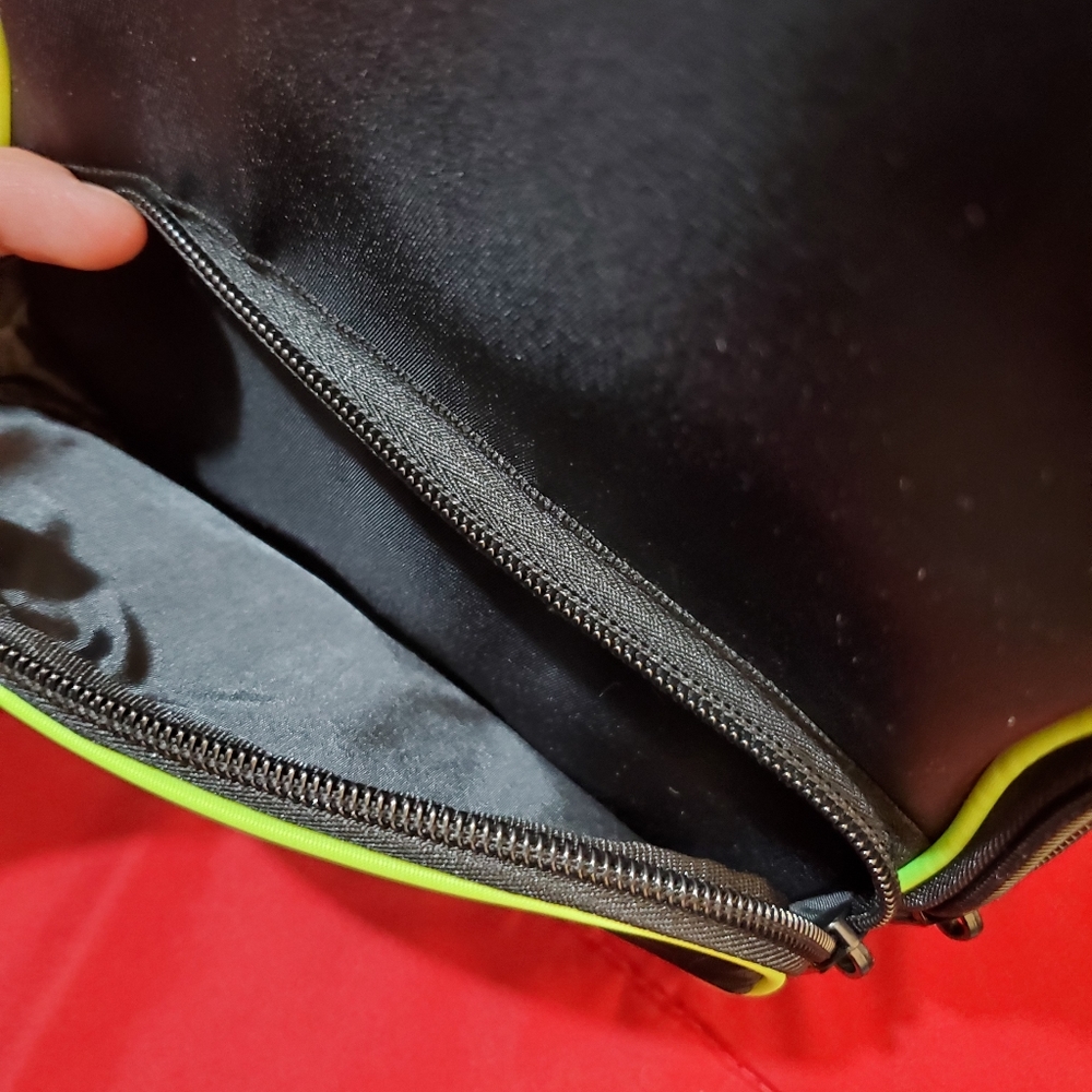 ๐๐BNWT!!! Mini Backpack - Picture 6 of 7